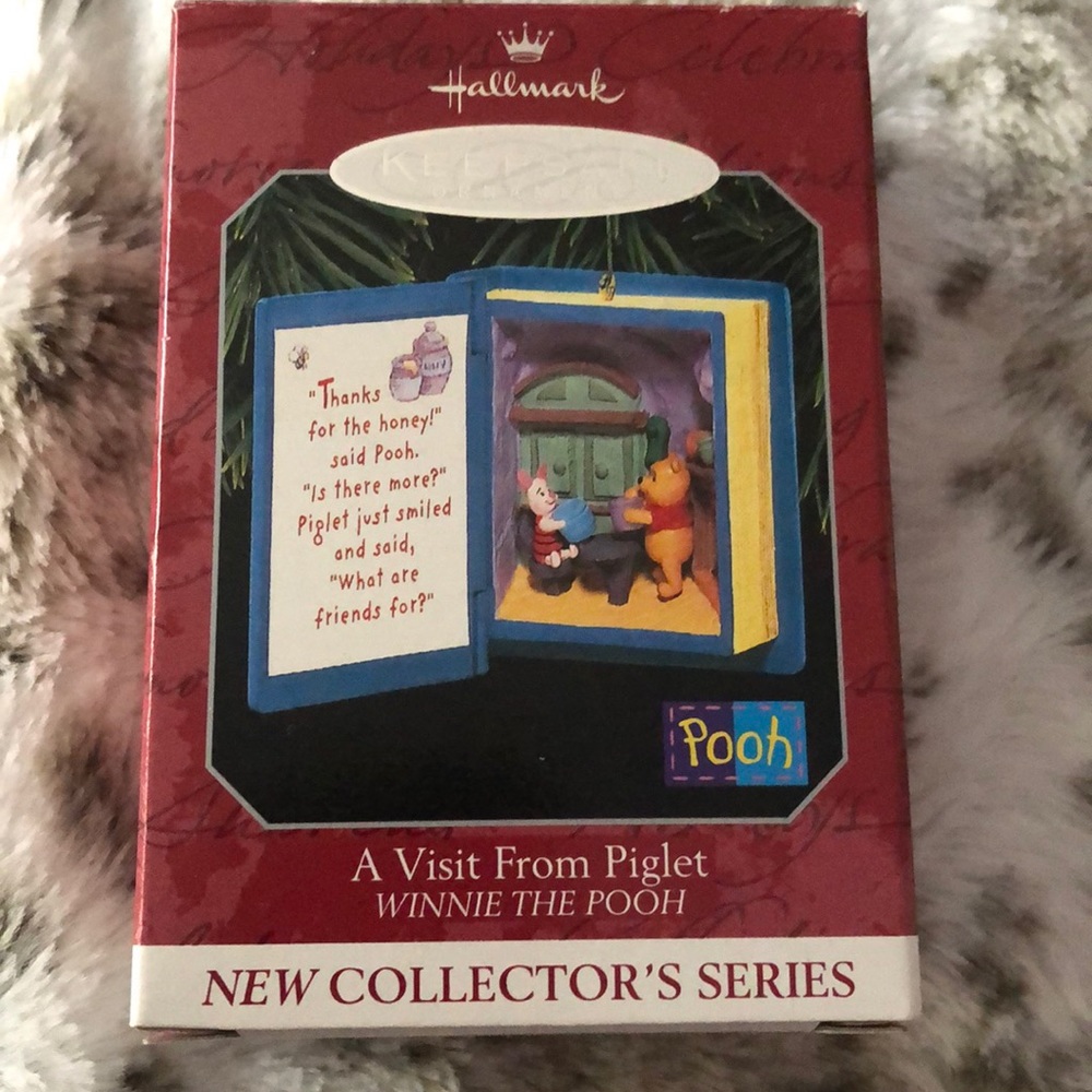 Hallmark Keepsake Ornament-Winnie the Pooh